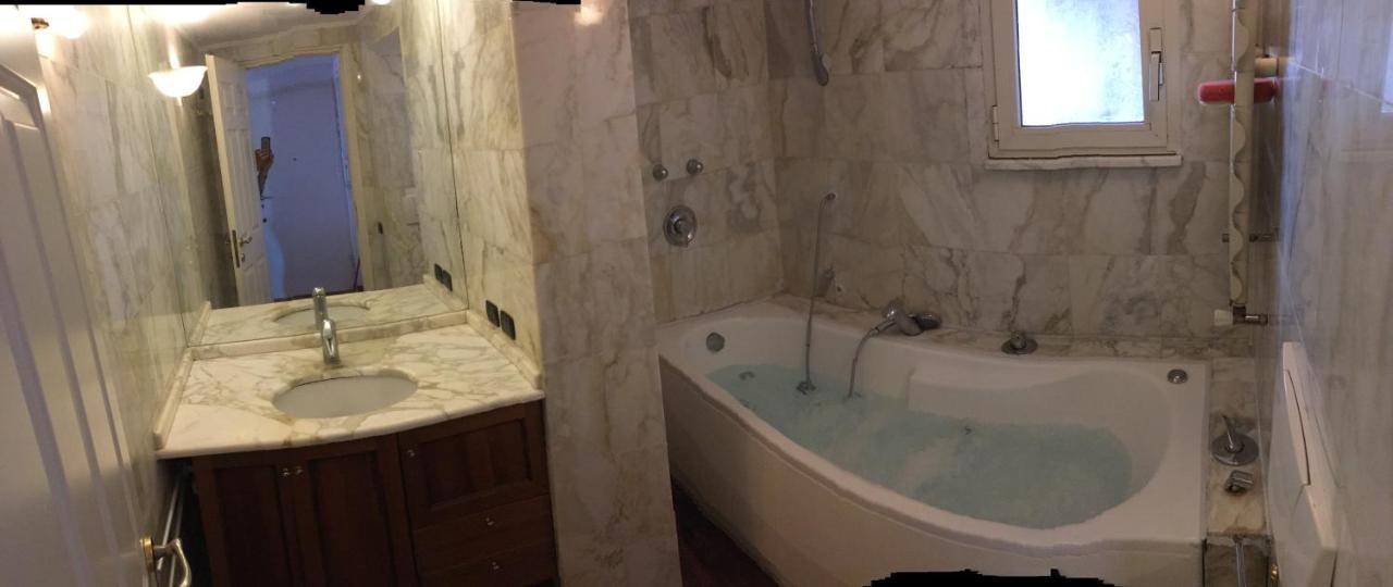 Sunny Rome Attico Con Jacuzzi, Terrazzo E Fibra Apartment ภายนอก รูปภาพ